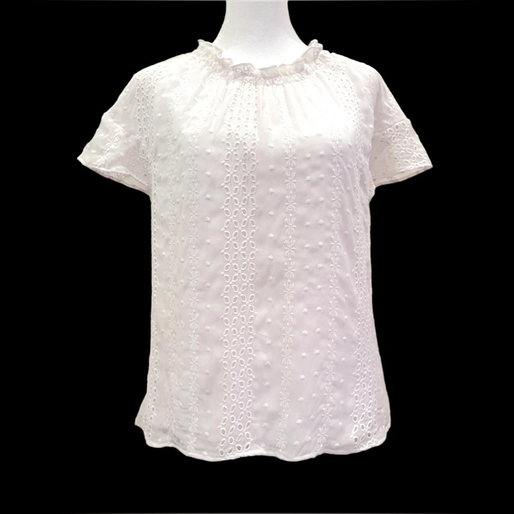Express White Eyelet Embroidered Cap Sleeve Top. Lined. Size Small